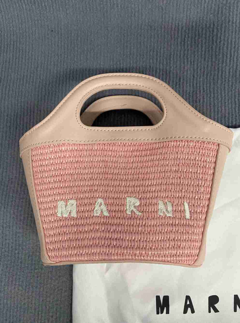 Marni Women's Straw-Pink Shoulder Bag - Picture 2 of 8